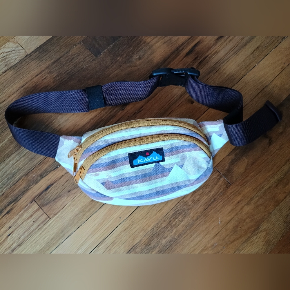 KAVU Canvas Waist Pack with Strap & Zipper Pockets Fanny Pack Belt Bag Gold